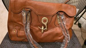 Toscana Italian Light Brown Faux Leather Shoulder w Goldtone Accents Handbag New